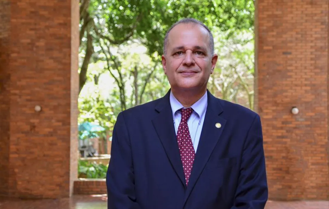 Willy Paul Stangl, nuevo director de posgrados de la Facultad de Ciencias de la Salud